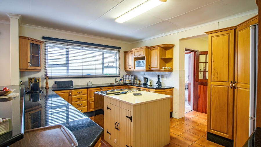 4 Bedroom Property for Sale in Selborne Eastern Cape